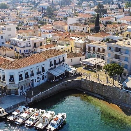 Thanos Luxury Apartment In Spetses Esterno foto