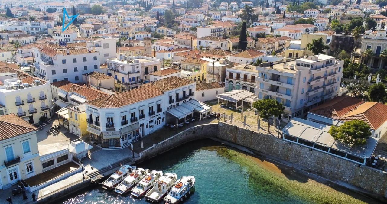 Thanos Luxury Apartment In Spetses Esterno foto